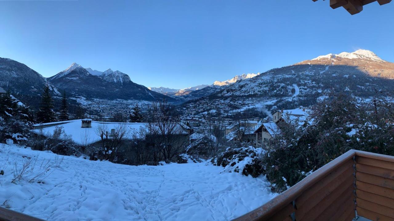 Shangry-La Appartement Briançon Buitenkant foto